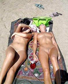 NUDIST PHOTOS