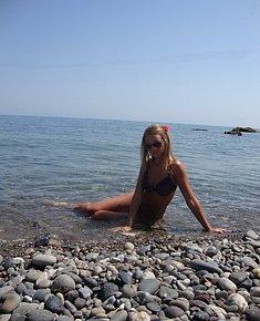 BEACH EXPOSING
