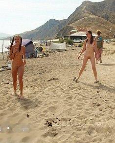 BEACH GIRL