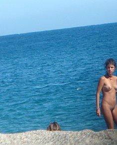 naked nudist woman
