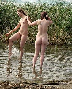 NUDIST PHOTOS