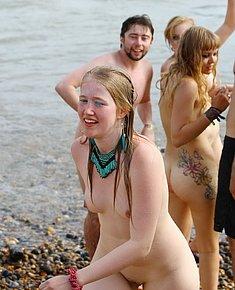 BEACH GIRL