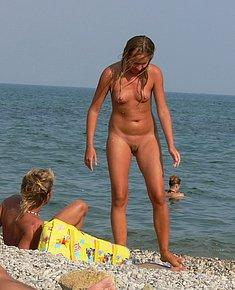 NUDIST PHOTOS