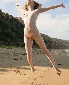 NUDIST GIRLS
