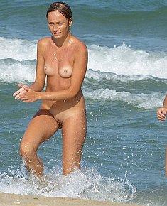 NUDIST VAGINA