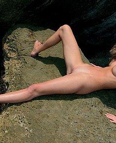 NUDE EXPOSED