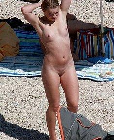 NUDE PUSSY