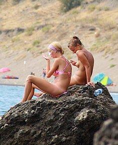 NUDIST PHOTOS