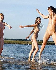 BEACH EXPOSING