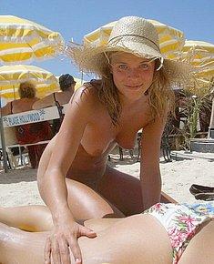 NUDE BEACH GIRLS