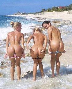SLENDER FIGURE GIRL