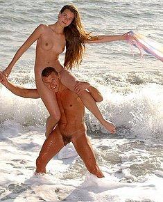SEXY NUDIST