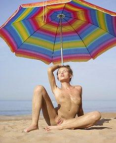 NUDIST VAGINA