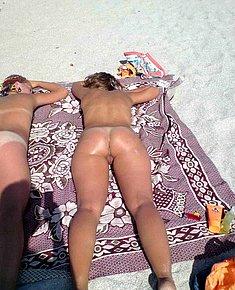 SEXY NUDE WOMAN