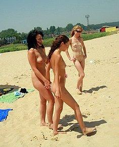 SLENDER FIGURE GIRL