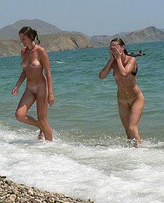 NUDIST ASS