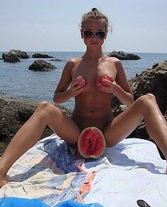 NUDIST VAGINA