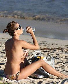 BEACH EXPOSING