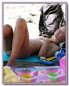 without complexes pretty babes attracts men at florida nude beaches
