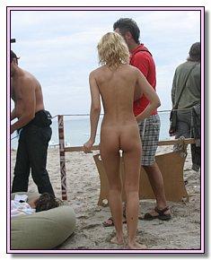 gratifying to the eye nudists-teenagers sunbathes fully naked at the beaches of the Australia