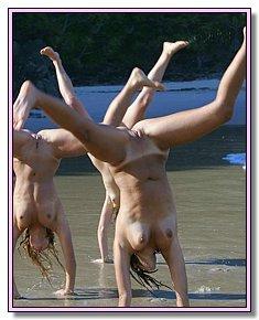 lewd nudist girls loves to push the legs against a sea background
