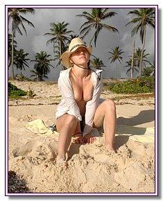gratifying to the eye nudist girlfriend secretly wants sex nude beaches jamacia