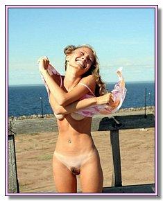 relaxed naked babes wants sex right now among nudists on the beach