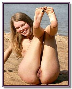 attractive naturist chicks sunbathes at nudist beaches