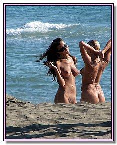 shapely naked teeny girls enjoys being naked at florida nude beaches