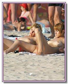 Weak on the front end teeny nudists trys to be modest FKK beach